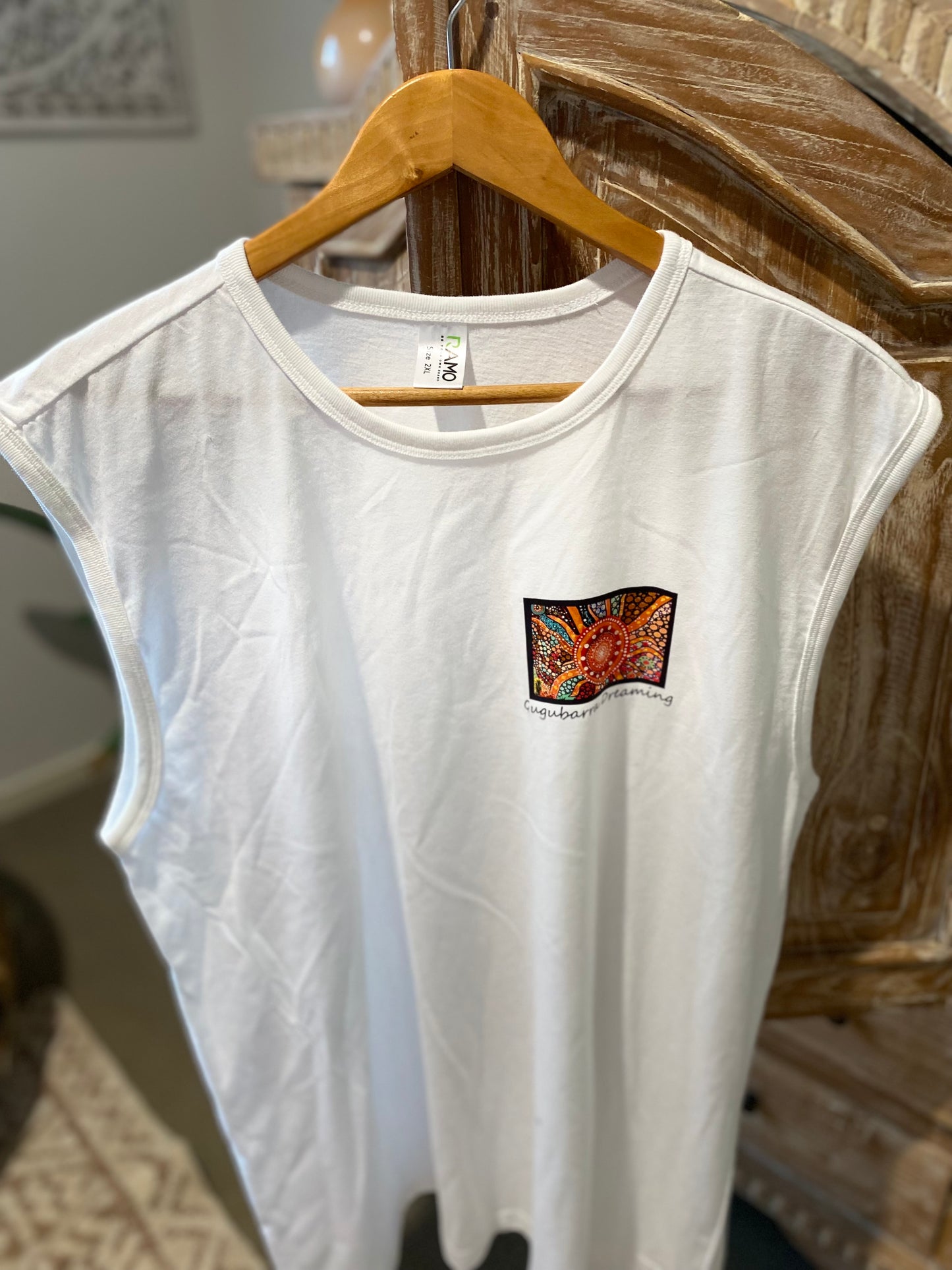 Yiray (Sun Dreaming) Men's Single Sided Muscle Shirt